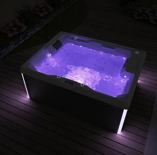 3-4 person LED Hot tub with Jets